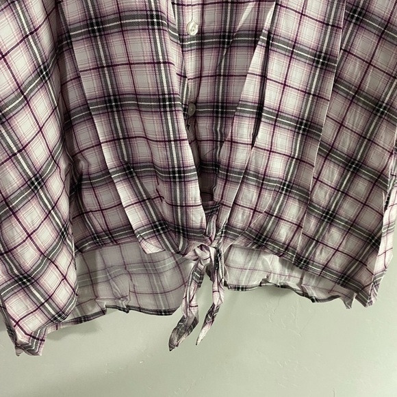 Torrid - Purple Plaid Tie Front Blouse - Picture 3 of 9